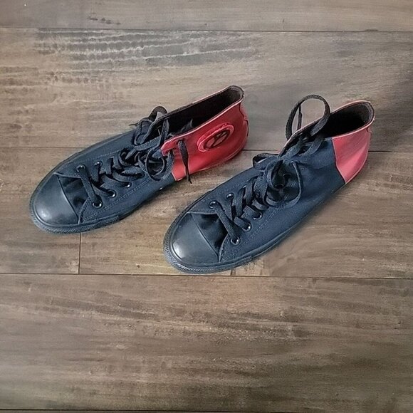 Converse Chuck Taylor All Star High Seek Peace Red and Black Sneakers - Picture 4 of 6